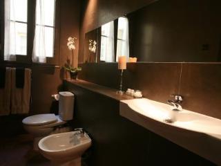 Vrabac Guesthouse Barcelona Exterior photo